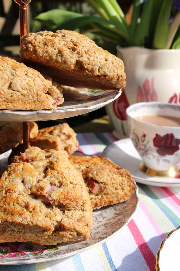 rhubarb ginger scones 10